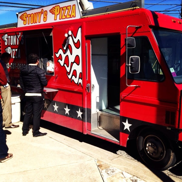 Photo taken at Stony&#39;s Pizza Truck by Ian on 1/27/2015