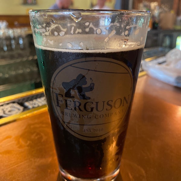 Foto tirada no(a) Ferguson Brewing Company por Timothy R. em 7/21/2021