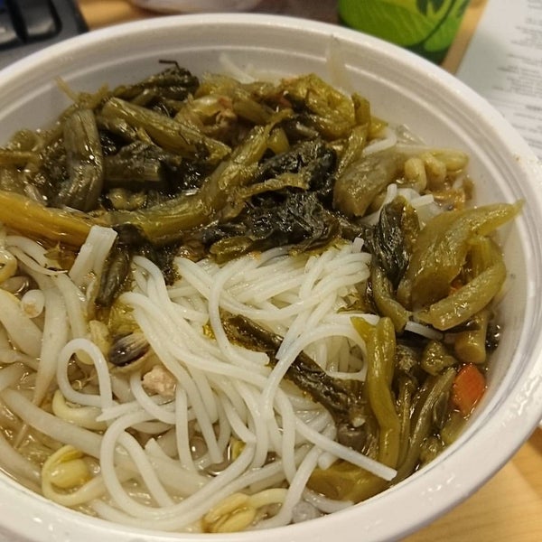 Paul's Kitchen Chinese Restaurant in Richmond