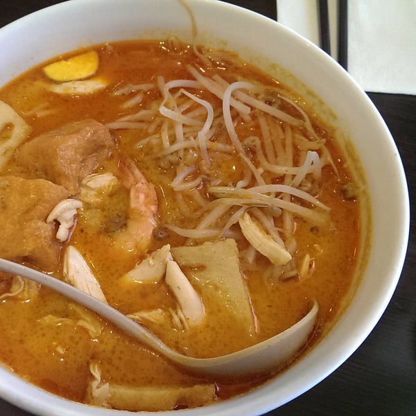 Coco Hut Golden Village 9 tips