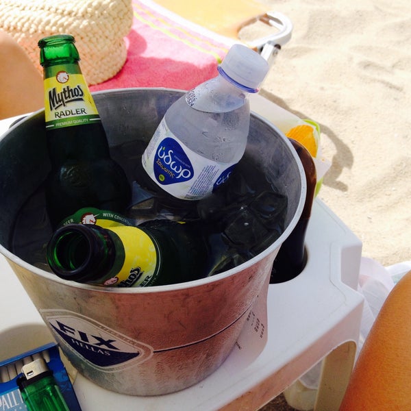 Снимок сделан в Fratelli Beach &amp; Cocktail Bar пользователем Dragana 💕 . 9/7/2015