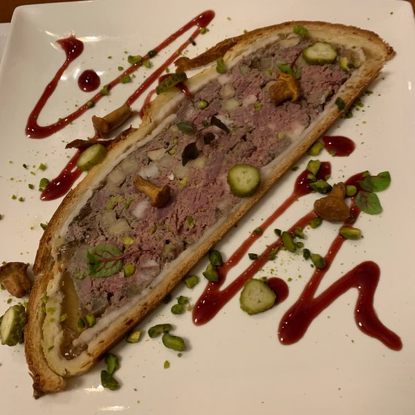 Photos At Au Chat Noir 11 Tips From 137 Visitors