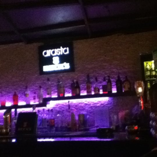 รูปภาพถ่ายที่ Arasta Bar &amp; Restaurant โดย Ufuk K. เมื่อ 11/29/2012