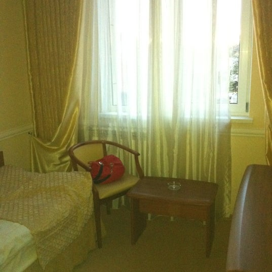 Das Foto wurde bei Prestige Business Hotel von Olga am 10/9/2012 aufgenommen