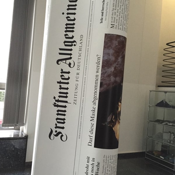 Снимок сделан в Frankfurter Allgemeine Zeitung пользователем Arnulf K. 11/26/2014
