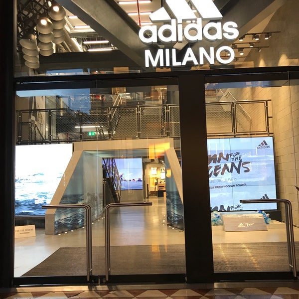 Mountain married I'm happy Photos at Adidas Store Milano San Fedele (Now Closed) - Sporting Goods Shop  in Milano