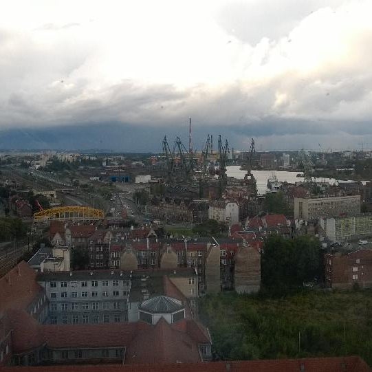Foto diambil di Panorama oleh Bodek K. pada 9/24/2013