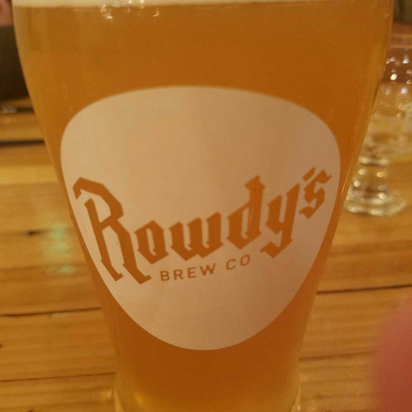 Photo taken at Rowdy&#39;s Brew Co. by Mike S. on 10/22/2017
