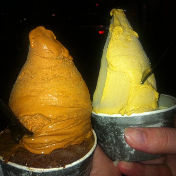 Absolutely the best ice-cream I ever tasted! A must go and certainly try the Crema Catalana! :)