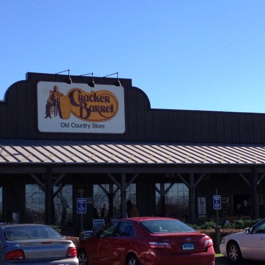 Cracker Barrel Old Country Store Town of East Windsor, CT
