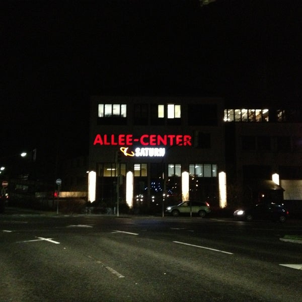 รูปภาพถ่ายที่ Allee-Center Hamm โดย Александр М. เมื่อ 2/2/2013