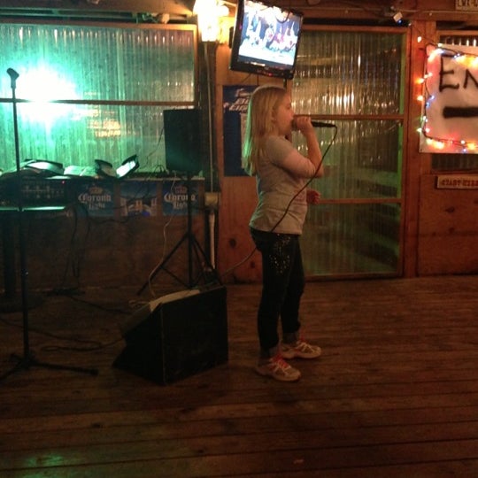 Photo taken at Tin Roof BBQ by Texas T. on 11/30/2012