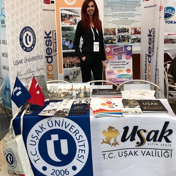 Foto diambil di ODTÜ Kültür ve Kongre Merkezi oleh Bilge pada 12/18/2019