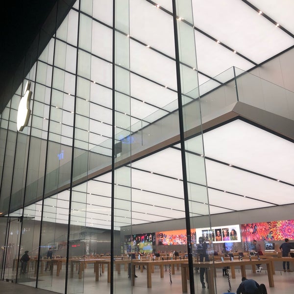 晚上开到10:30,龙翔桥站c出口 september 25, 2018 方恨少 september