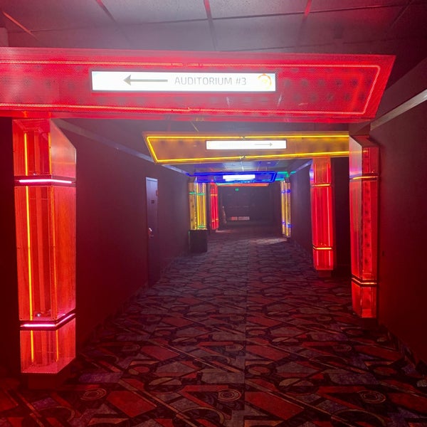 Regal Bella Bottega Downtown Redmond 21 tips from 3304 visitors