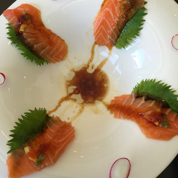Foto scattata a I Privé - Sushi · Sake · Spirits da D C. il 7/25/2015