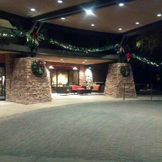 12/8/2012 tarihinde Bryan F.ziyaretçi tarafından Hilton Sedona Resort at Bell Rock'de çekilen fotoğraf
