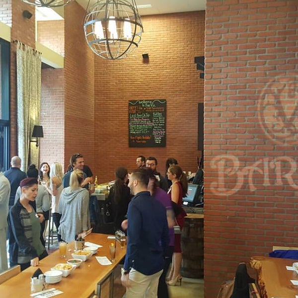 La vie aquatique бар. Ви бар. Лорентис ви ай пи йорк. Ви бар. Ви бар x-nan.