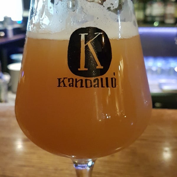 Photo taken at Kandalló Kézműves Pub by Chris I. on 11/24/2018