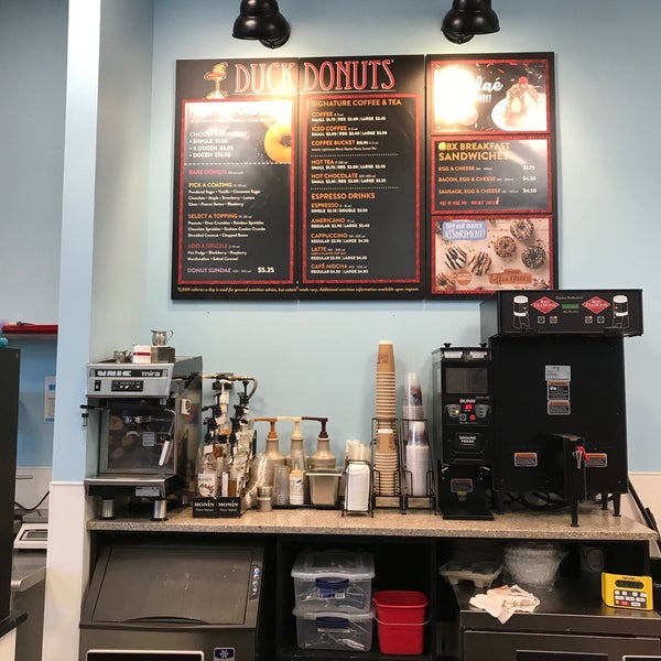 Photo taken at Duck Donuts - KOP Town Center by Tony F. on 3/17/2019
