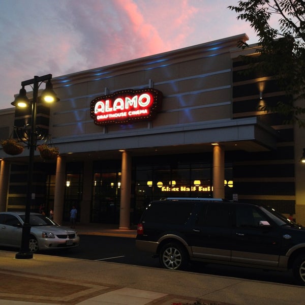 Alamo Drafthouse One Loudoun 50 tips