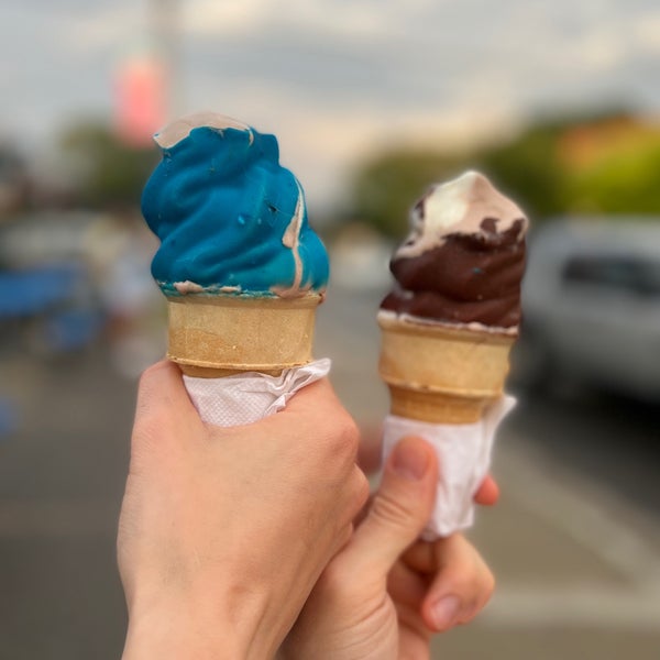 Tom's Dairy Freeze Stonegate Queensway 32 tips