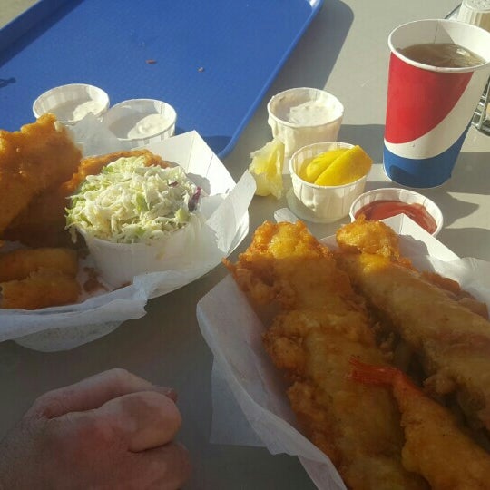 6/18/2016에 Mary L.님이 Harbor Fish and Chips에서 찍은 사진