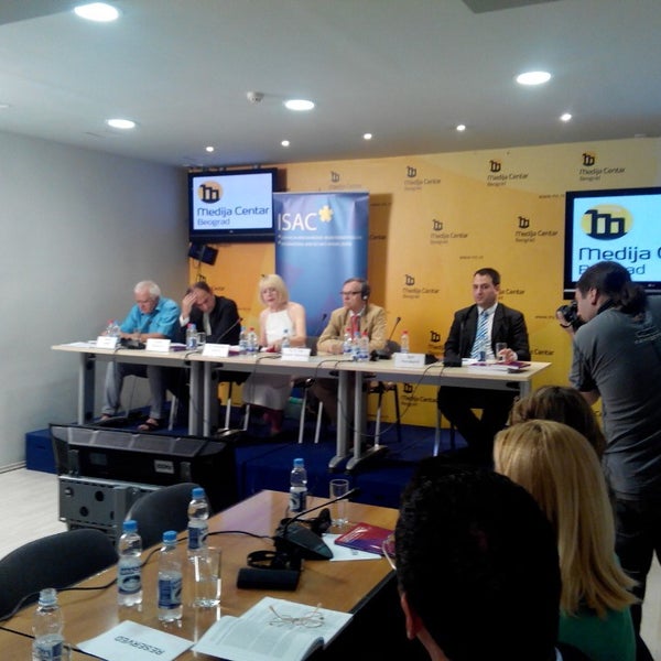 รูปภาพถ่ายที่ Medija centar โดย Štiplija เมื่อ 7/16/2015