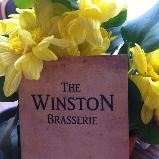 Photo taken at The Sir Winston Brasserie by Pnr DEEP ⚓ on 9/14/2012
