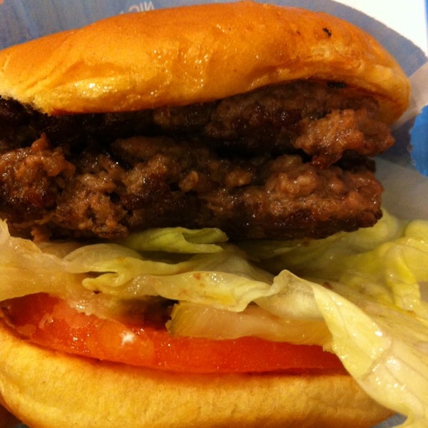 12/7/2013にMatt C.がElevation Burgerで撮った写真