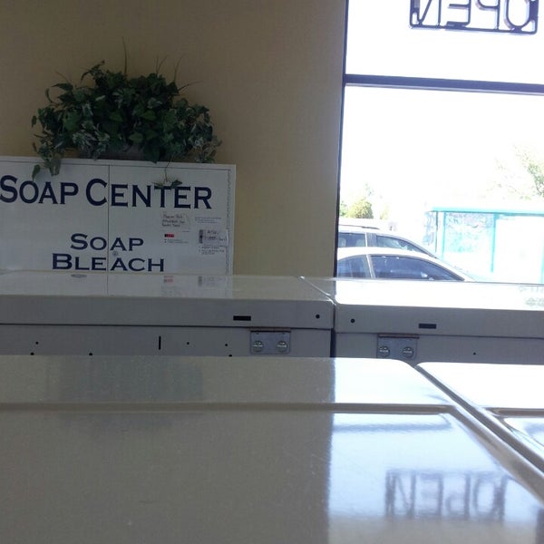 Speed Queen Laundromat Nob Hill 2 tips