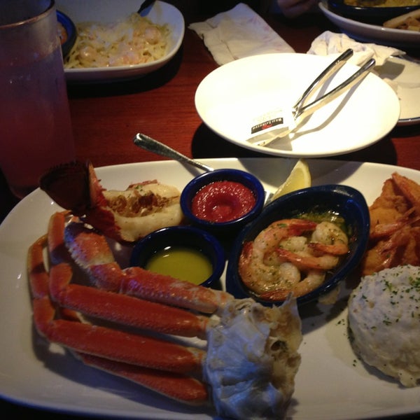 Photo taken at Red Lobster by Elaziel on 5/20/2013