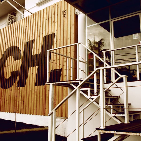 95 Jaket Ouval Research Bintaro HD