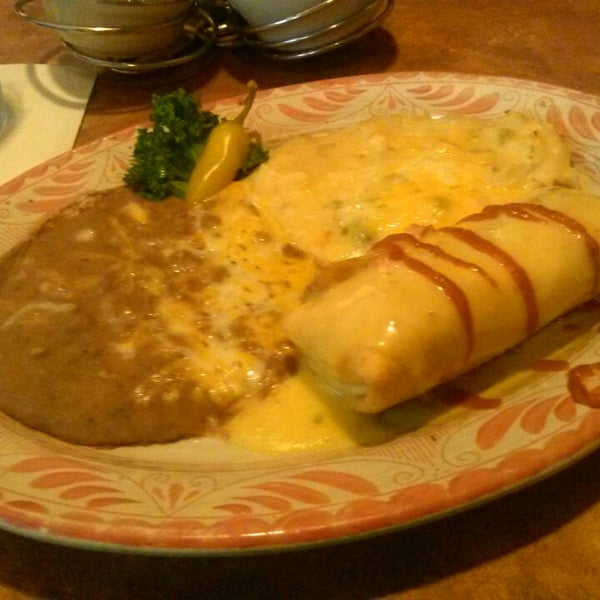 Foto tomada en Abuelo&#39;s Mexican Restaurant  por Joseph B. el 7/12/2013