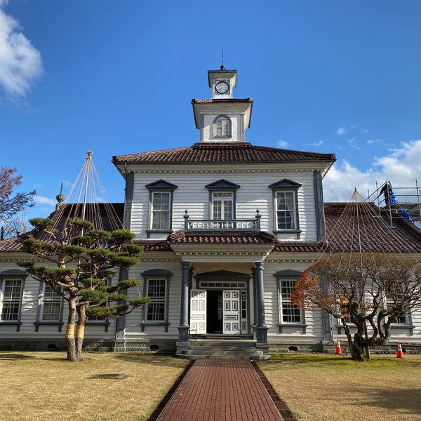 旧西田川郡役所 家中新町10 18 旧西田川郡役所 家中新町10 18