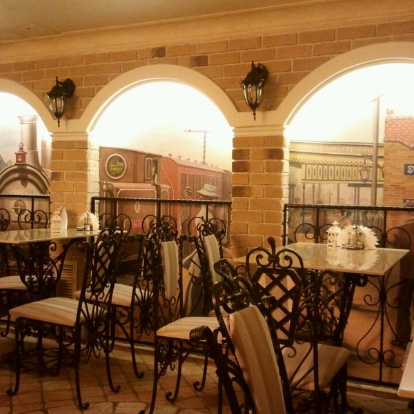 7/11/2013 tarihinde Artem R.ziyaretçi tarafından Пивний Ресторан Вагон / Beer Restaurant Wagon'de çekilen fotoğraf