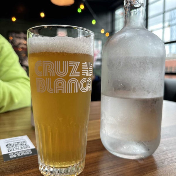 Photo taken at Cruz Blanca Brewery &amp; Taquería by Scott A. on 11/5/2022