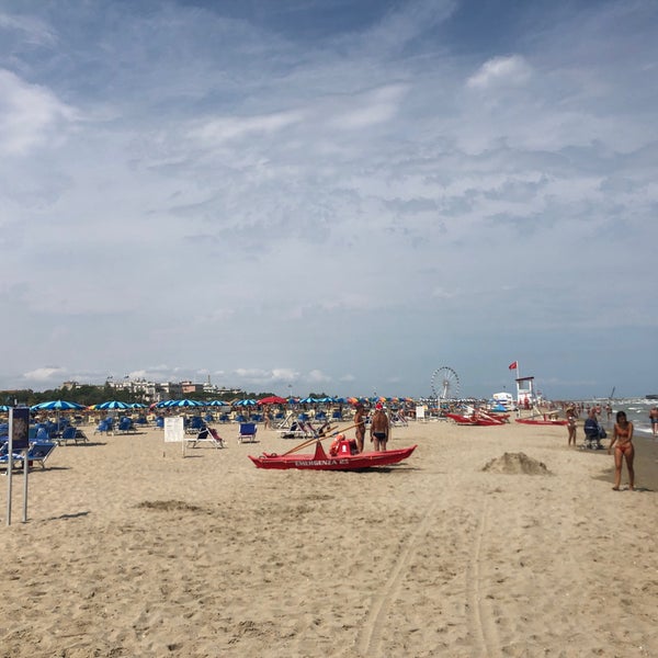 Foto tirada no(a) Rimini Beach por Michael B. em 8/22/2019