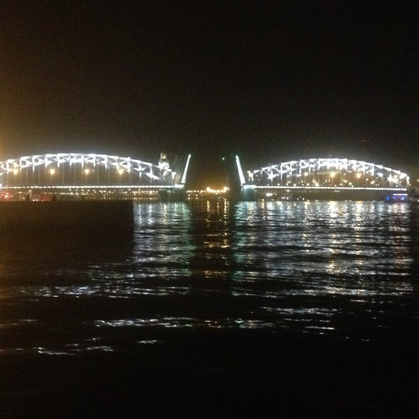 Малоохтинский мост