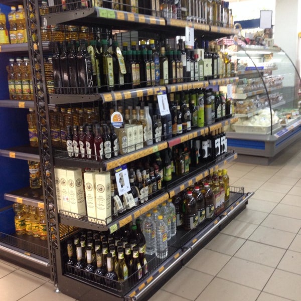 Photo: Табрис, supermarket, Russia, Krasnodar, Sormovskaya ulitsa, 108/1 - Yande
