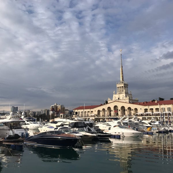Морпорт сочи. Причал сочи. Морпорт сочи причалы. Морпорт сочи причалы. Причал сочи.