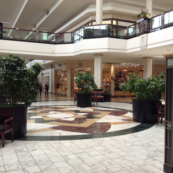 The Court at King of Prussia - Shopping Mall in King of ...
