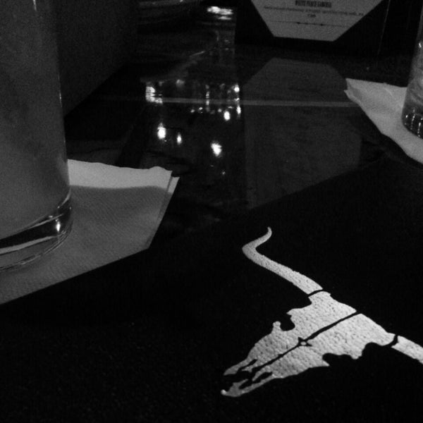 Foto scattata a The Matador Restaurant and Tequila Bar da Nicholas W. il 11/30/2013