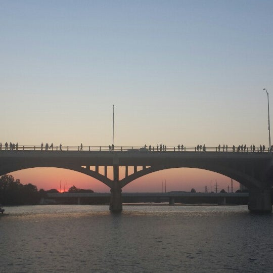 8/28/2014 tarihinde Sarah L.ziyaretçi tarafından Lone Star Riverboat'de çekilen fotoğraf