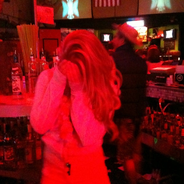 I love Carrie bartender