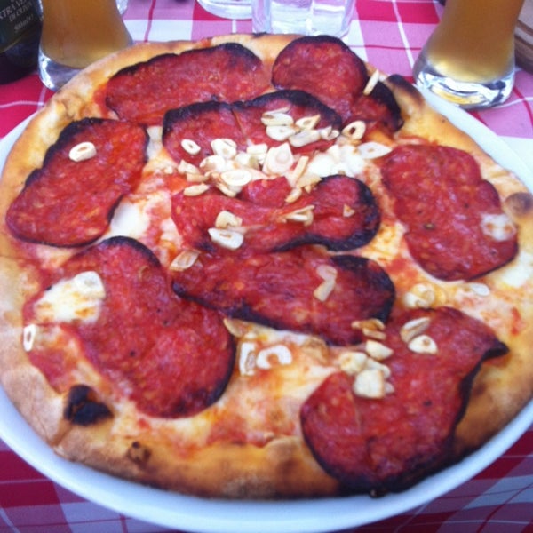 Foto scattata a Focha 42 Ristorante - Pizza &amp; Pasta! da Nika ➰ S. il 6/29/2014