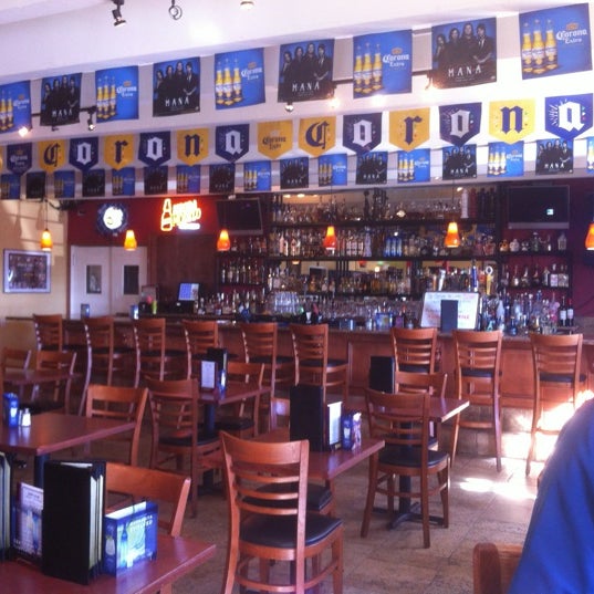 Foto scattata a The Mexican Restaurant &amp; Bar da Shahensha R. il 11/12/2012
