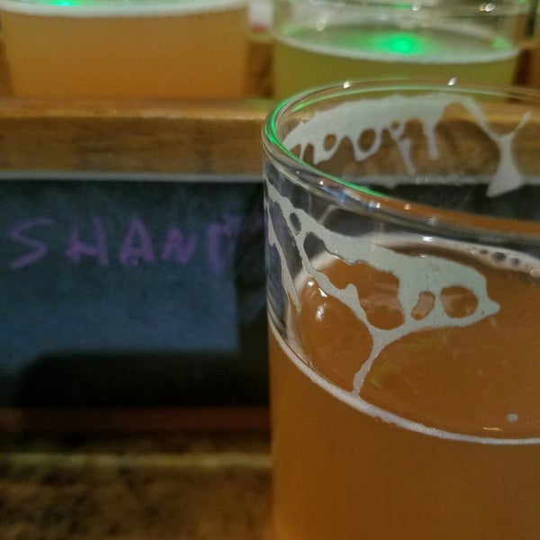 Photo taken at Hidden Sands Brewing by Tony on 9/23/2018