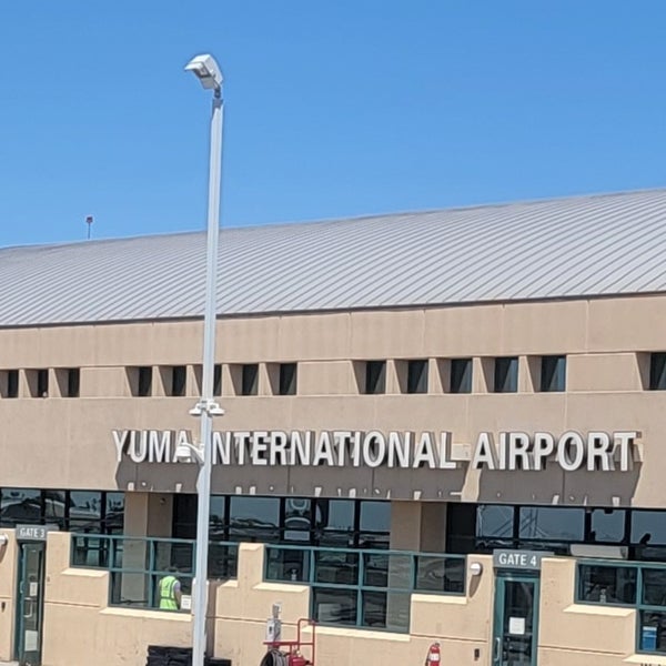 4/21/2023にTonyがYuma International Airport (YUM)で撮った写真