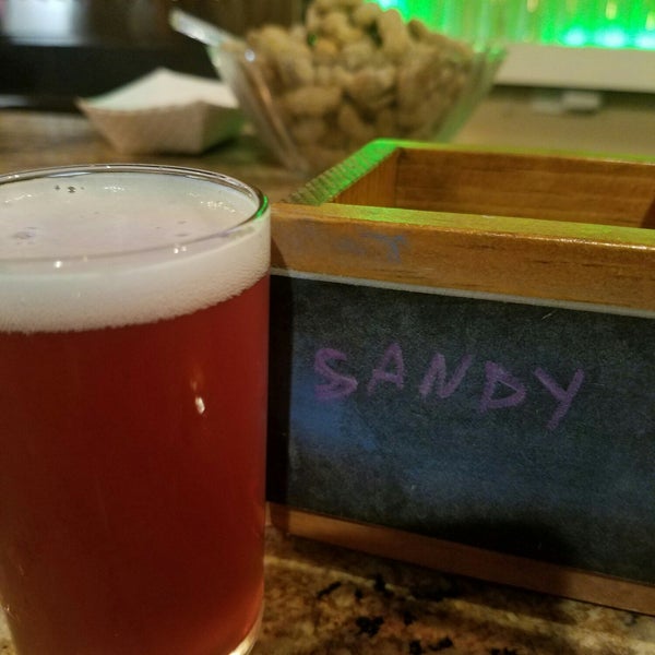 Photo taken at Hidden Sands Brewing by Tony on 9/23/2018